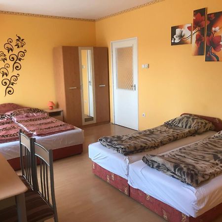 Apartman Sas 6 Apartment Hajduszoboszlo Ngoại thất bức ảnh