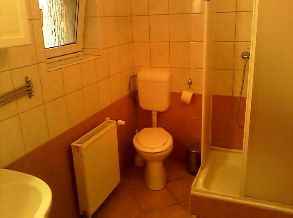 Apartman Sas 6 Apartment Hajduszoboszlo Phòng bức ảnh